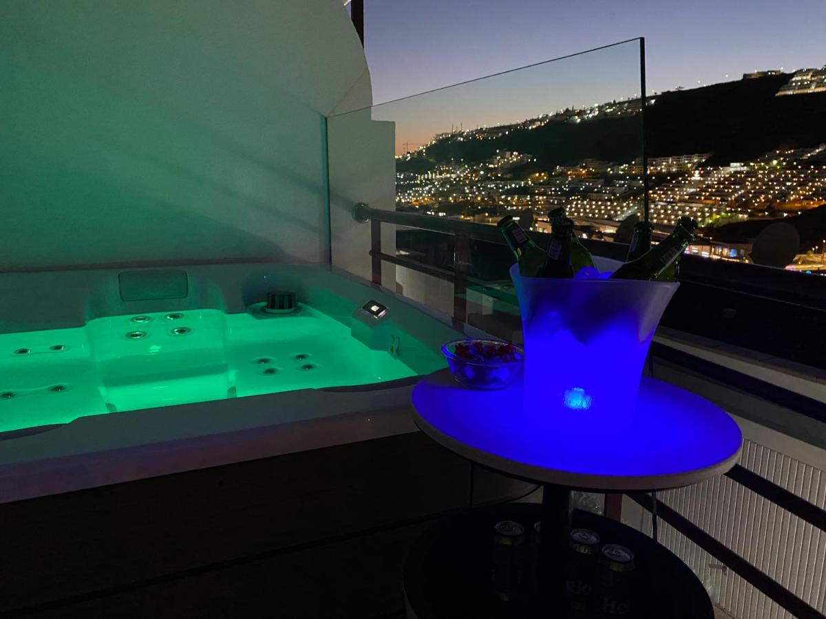 Villa Mogan Mall, Con Jacuzzi Y Playstation 5 Puerto Rico  Bagian luar foto